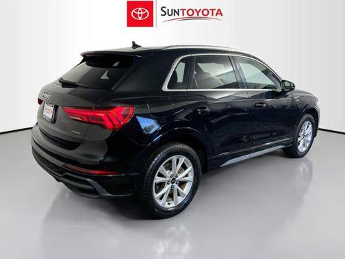 2023 Audi Q3 Premium 45 TFSI S line quattro Tiptronic