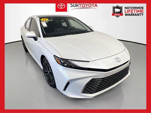 2025 Toyota Camry XLE