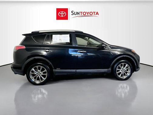 2016 Toyota RAV4 Hybrid SE