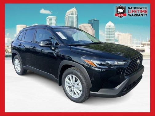 2024 Toyota Corolla Cross LE