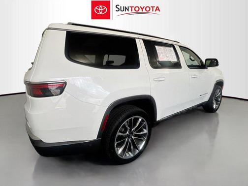 2022 Jeep Wagoneer Series III 4x4