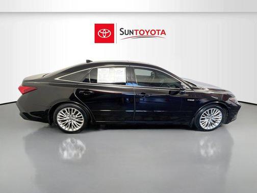 2020 Toyota Avalon Hybrid Limited