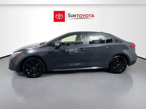 2025 Toyota Corolla Hybrid SE