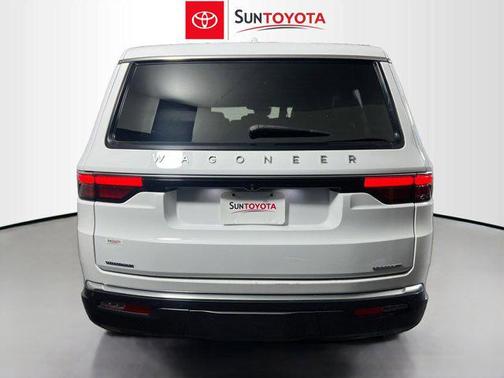 2022 Jeep Wagoneer Series II 4x4