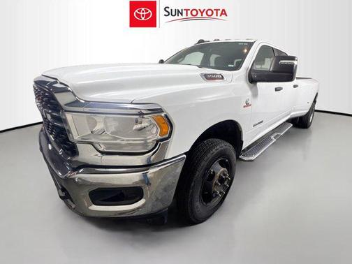 2024 RAM 3500 Big Horn Crew Cab 4x4 8' Box
