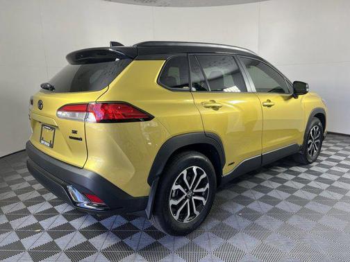 2024 Toyota Corolla Hybrid SE