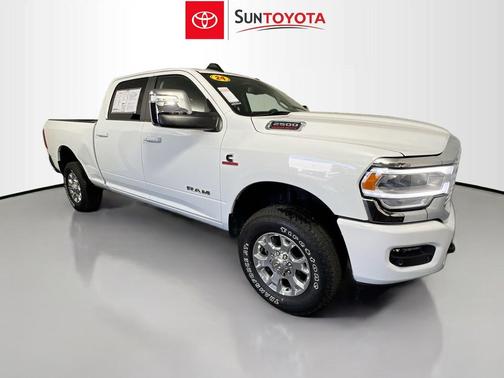 Bright White Clearcoat 2024 RAM 2500 Laramie Crew Cab 4x4 6'4' Box