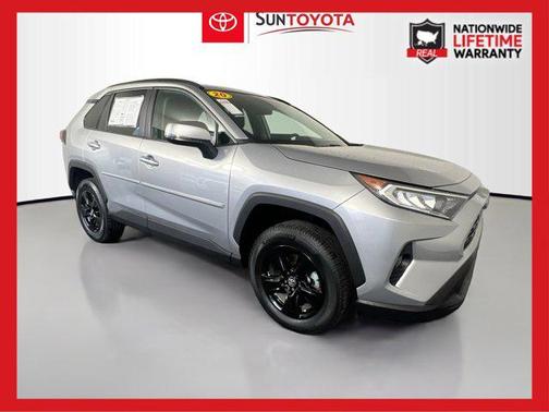 2020 Toyota RAV4 XLE