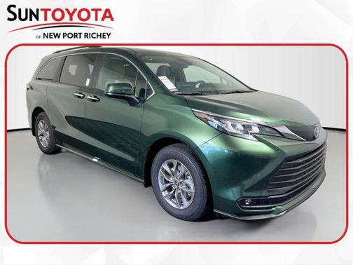 Cypress 2026 Toyota Sienna XLE