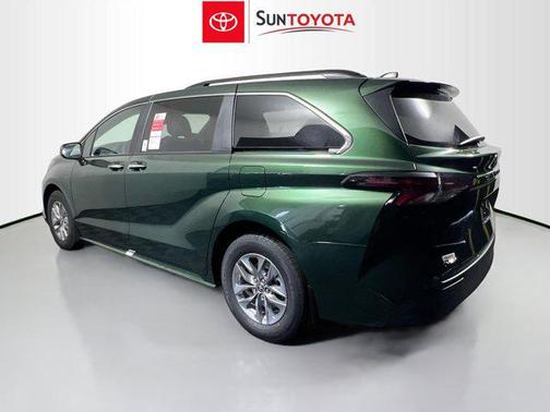 Cypress 2026 Toyota Sienna XLE