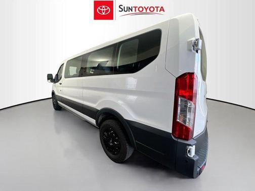 2022 Ford Transit-350 XLT