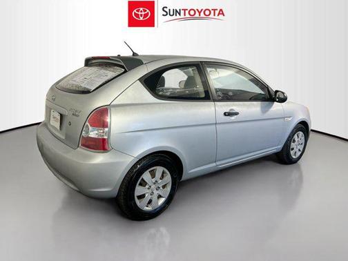 2010 Hyundai Accent Blue