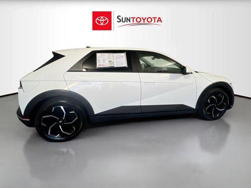 2022 Hyundai IONIQ 5 SEL