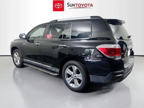 Black 2013 Toyota Highlander Limited
