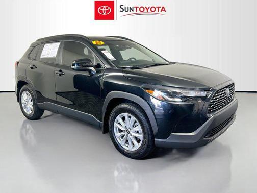 2025 Toyota Corolla Cross LE