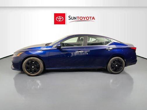 2022 Nissan Altima S FWD