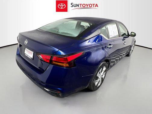 2022 Nissan Altima S FWD