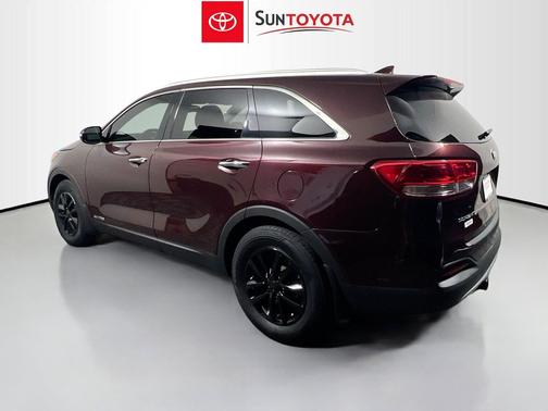 Sangria 2018 Kia Sorento LX