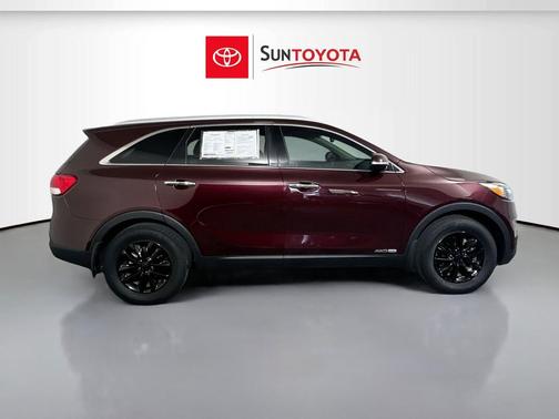 Sangria 2018 Kia Sorento LX