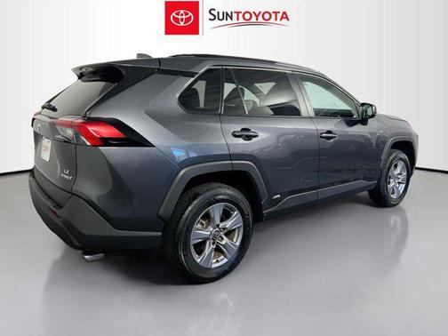 2024 Toyota RAV4 Hybrid LE