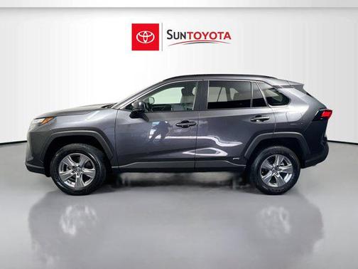 2024 Toyota RAV4 Hybrid LE