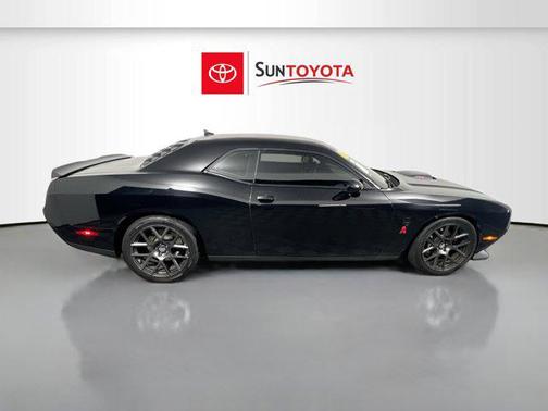 2016 Dodge Challenger R/T Scat Pack