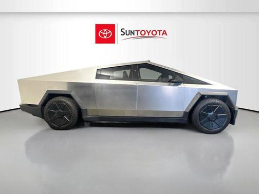 Stainless Steel 2024 Tesla Cybertruck Cyberbeast