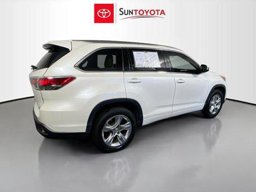 Blizzard Pearl 2014 Toyota Highlander Limited