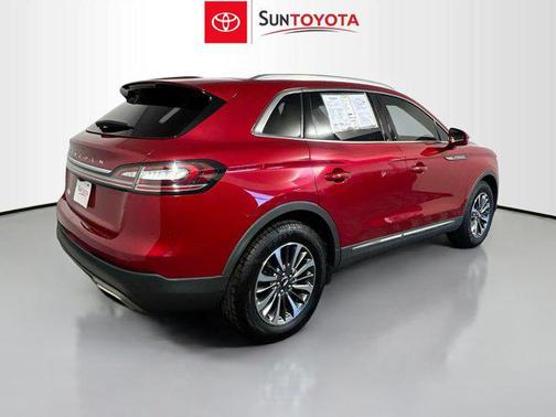 2021 Lincoln Nautilus Reserve