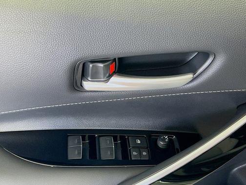 2025 Toyota Corolla XSE