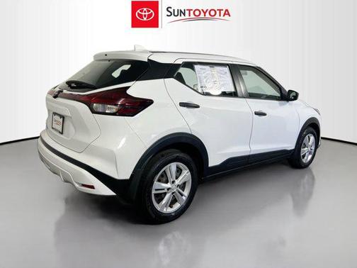 2024 Nissan Kicks S