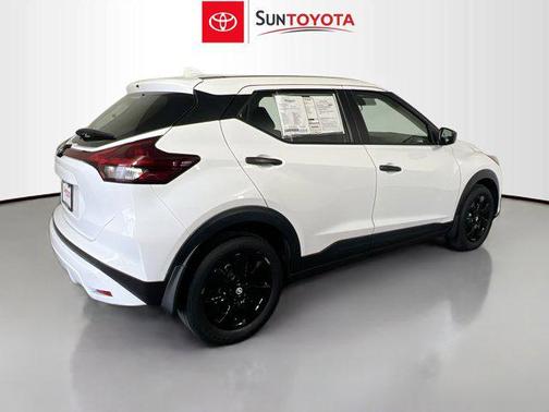 Fresh Powder 2024 Nissan Kicks S