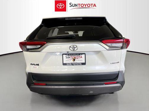 2020 Toyota RAV4 Limited