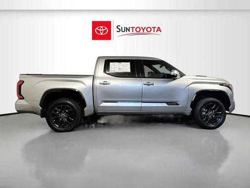 2023 Toyota Tundra Hybrid Platinum