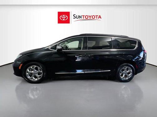 2022 Chrysler Pacifica Limited