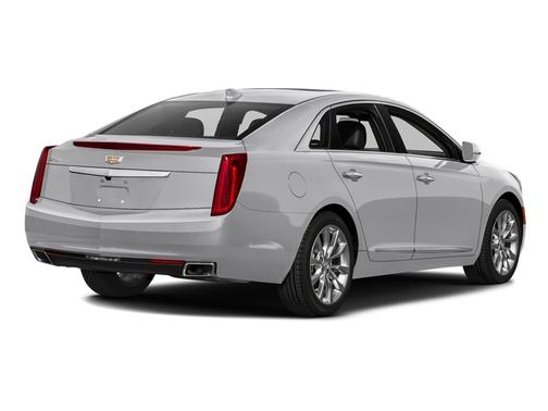 Radiant Silver Metallic 2017 Cadillac XTS Luxury