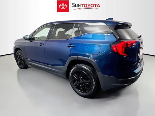 Blue Emerald Metallic 2020 GMC Terrain SLE