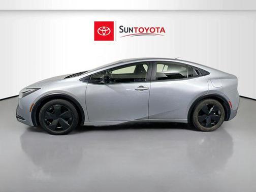 2024 Toyota Prius LE