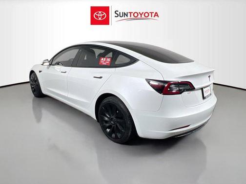 Pearl White Multi-Coat 2022 Tesla Model 3 Long Range