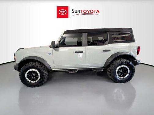 2023 Ford Bronco Black Diamond