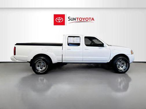 2004 Nissan Frontier XE-V6 Crew Cab