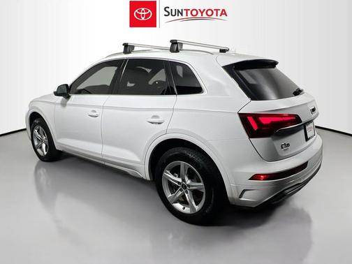 Ibis White 2021 Audi Q5 45 Premium