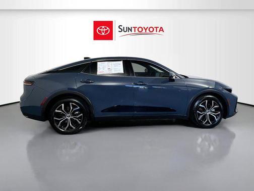 2025 Toyota Crown XLE