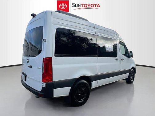2024 Mercedes-Benz Sprinter 2500 Standard Roof