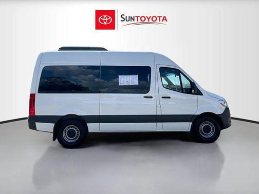 2024 Mercedes-Benz Sprinter 2500 Standard Roof