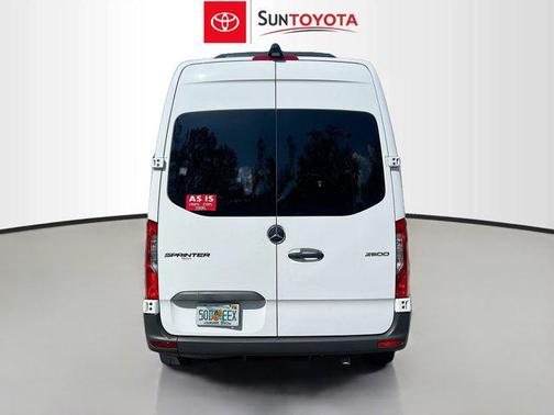 2024 Mercedes-Benz Sprinter 2500 Standard Roof
