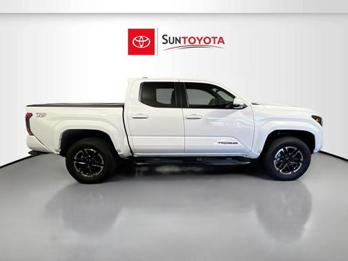 Ice Cap 2024 Toyota Tacoma TRD Sport