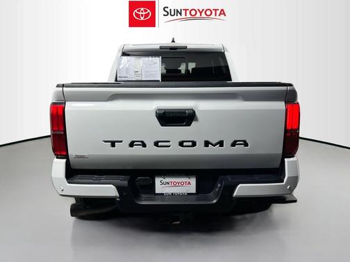 Ice Cap 2024 Toyota Tacoma TRD Sport