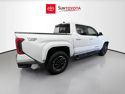 Ice Cap 2024 Toyota Tacoma TRD Sport