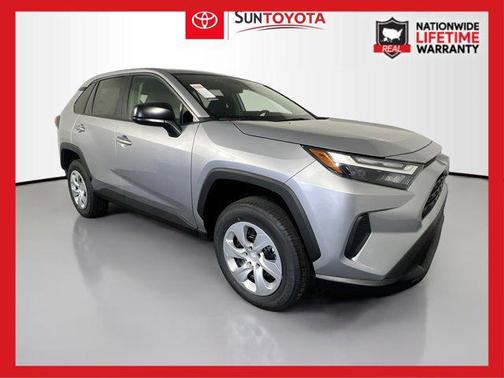 2025 Toyota RAV4 LE